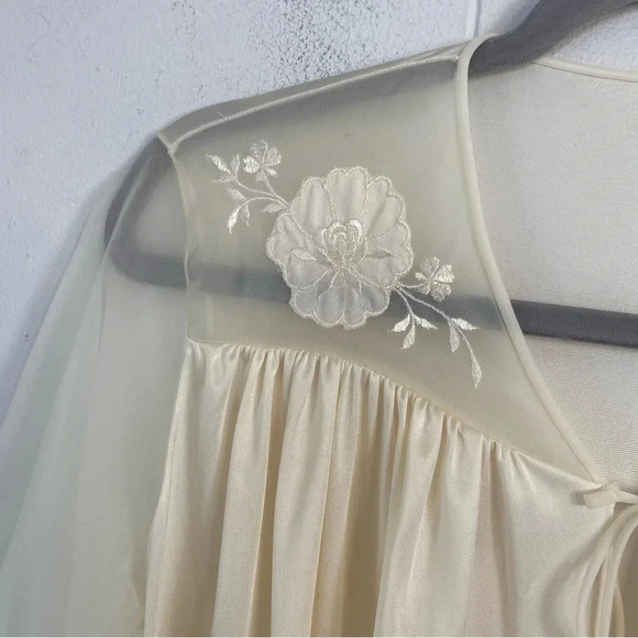 VTG Lorraine S Beige Sheer Peignoir Robe lace Nylon Long Sheer Sleeve Floral - Picture 7 of 16